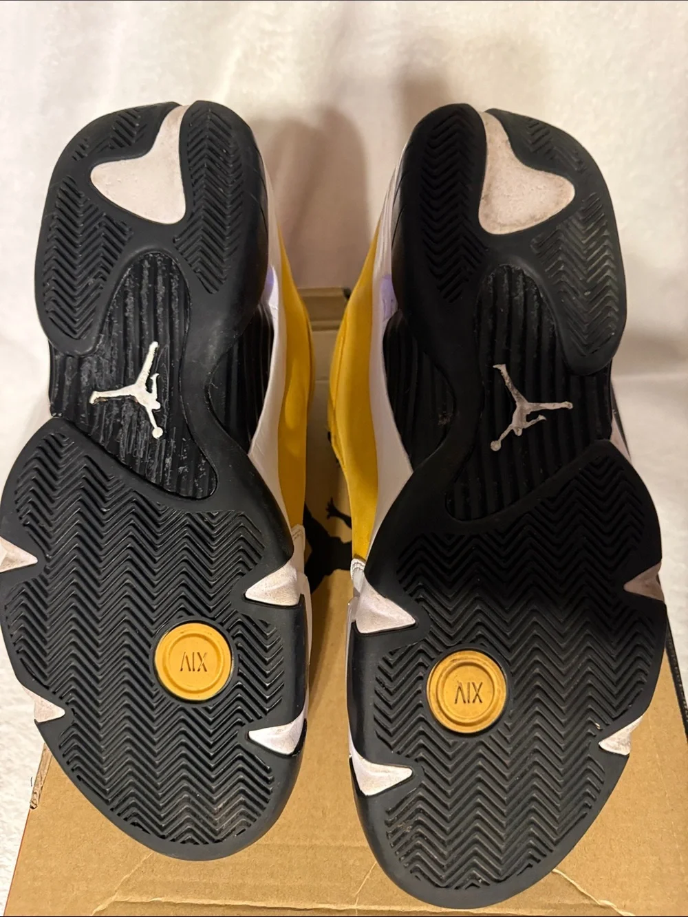 2022 Jordan 14 Men’s Lambo Yellow/White Black Low-Top Basketball Shoes 2022 Jordan 14 Men main image 3